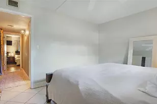 8524 Old Country Manor, Davie, FL 33328 - Photo 16