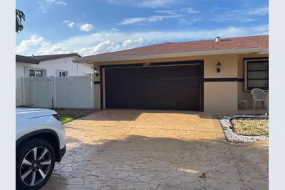 11901 NW 15th Street, Pembroke Pines, FL 33026 - Photo 2