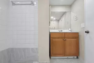 8401 SW 107th Ave, Miami, FL 33173 - Photo 24