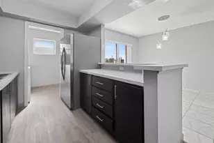 8401 SW 107th Ave, Miami, FL 33173 - Photo 6