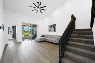 8245 NW 70th St, Tamarac, FL 33321 - Photo 6