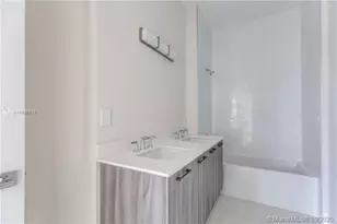 698 NE 43rd St, Fort Lauderdale, FL 33334 - Photo 20