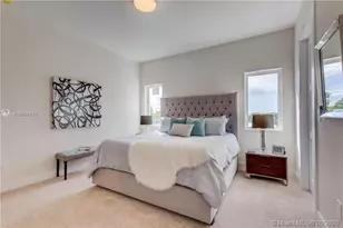 698 NE 43rd St, Fort Lauderdale, FL 33334 - Photo 14