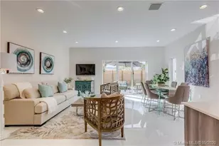 698 NE 43rd St, Fort Lauderdale, FL 33334 - Photo 6