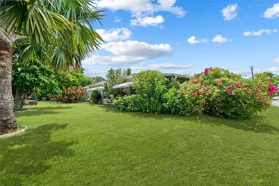 7005 NW 11th Street, Margate, FL 33063 - Photo 4