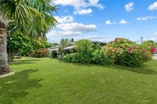 7005 NW 11th St, Margate, FL 33063 - Photo 4