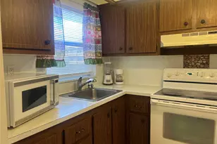 9420 Sunrise Lakes Blvd, Sunrise, FL 33322 - Photo 16