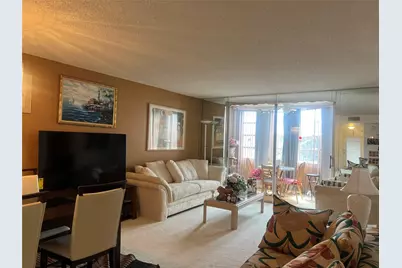 9420 Sunrise Lakes Boulevard #212, Sunrise, FL 33322 - Photo 12