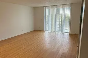 408 NW 68th Ave, Plantation, FL 33317 - Photo 6