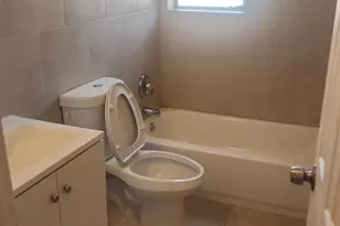 5250 SW 90th Way, Fort Lauderdale, FL 33328 - Photo 2