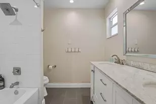 4000 N 36th Ave, Hollywood, FL 33021 - Photo 16