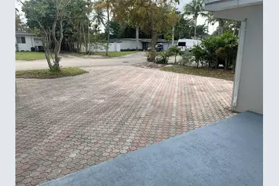 2815 Madison Street, Hollywood, FL 33020 - Photo 2