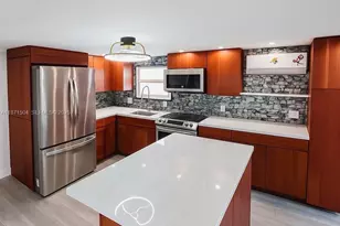 204 Flamingo Dr, Briny Breezes, FL 33435 - Photo 8