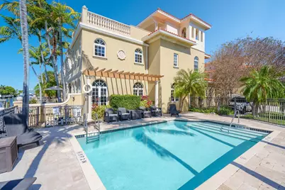 237 Garden Court, Fort Lauderdale, FL 33308 - Photo 4