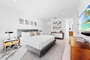 907 NE 16th Ave, Fort Lauderdale, FL 33304 - Photo 16