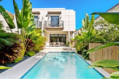 907 NE 16th Avenue, Fort Lauderdale, FL 33304 - Photo 1