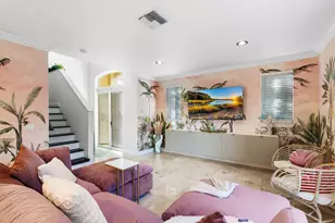 1703 NE 11th St, Fort Lauderdale, FL 33304 - Photo 2