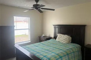 5091 Plymouth Turtle Cir, Saint Cloud, FL 34772 - Photo 12