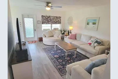 172 Lyndhurst L #172, Deerfield Beach, FL 33442 - Photo 8