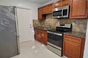 831 NW 14th Way, Fort Lauderdale, FL 33311 - Photo 1