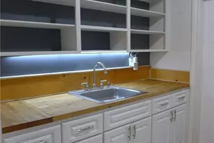 812 NE 15th Ave, Fort Lauderdale, FL 33304 - Photo 2