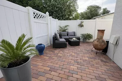 303 SE 22 Street #303, Fort Lauderdale, FL 33316 - Photo 6