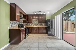 216 Lake Arbor Dr, Lake Worth Beach, FL 33461 - Photo 14