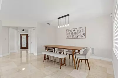 9881 SW 2nd Street, Plantation, FL 33324 - Photo 14