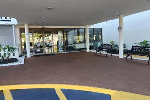 4330 Hillcrest Dr, Hollywood, FL 33021 - Photo 2