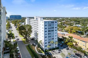 2555 NE 11th St, Fort Lauderdale, FL 33304 - Photo 28