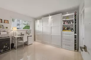 2226 N Cypress Bend Dr, Pompano Beach, FL 33069 - Photo 16