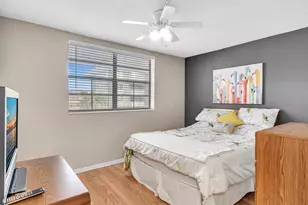 2881 NW 47th Terrace, Lauderdale Lakes, FL 33313 - Photo 16