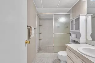 2881 NW 47th Terrace, Lauderdale Lakes, FL 33313 - Photo 18