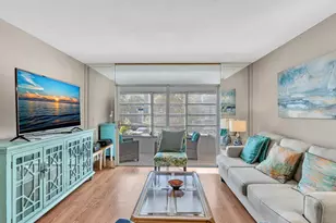 2881 NW 47th Terrace, Lauderdale Lakes, FL 33313 - Photo 10