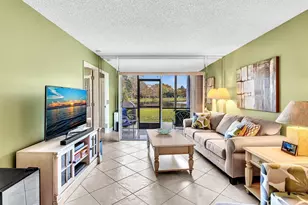 2236 N Cypress Bend Dr, Pompano Beach, FL 33069 - Photo 10