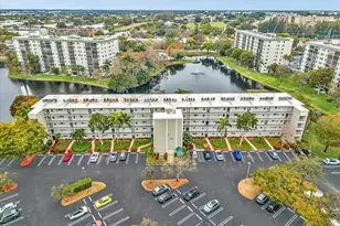 2236 N Cypress Bend Dr, Pompano Beach, FL 33069 - Photo 46