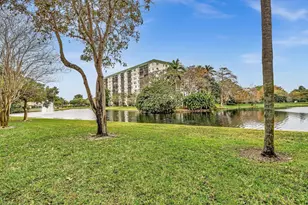 2236 N Cypress Bend Dr, Pompano Beach, FL 33069 - Photo 40