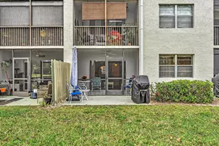 2236 N Cypress Bend Dr, Pompano Beach, FL 33069 - Photo 26