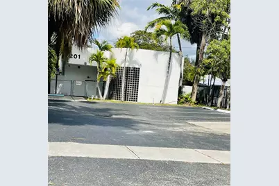 201 SE 19th Street, Fort Lauderdale, FL 33316 - Photo 1
