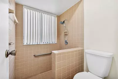 2850 Deer Creek Kelly Brooke Lane, Deerfield Beach, FL 33442 - Photo 20