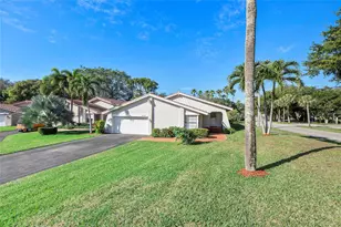 2850 Deer Creek Kelly Brooke Ln, Deerfield Beach, FL 33442 - Photo 42