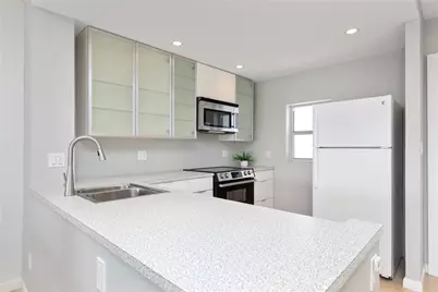 390 N Federal Highway #301, Deerfield Beach, FL 33441 - Photo 12