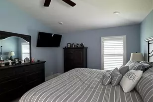 8680 Pavia St, Fort Pierce, FL 34951 - Photo 18