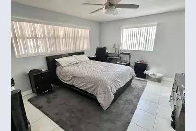 1610-1612 NE 56th Street, Fort Lauderdale, FL 33334 - Photo 22