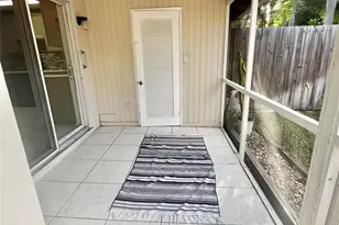 1610-1612 NE 56th St, Fort Lauderdale, FL 33334 - Photo 14