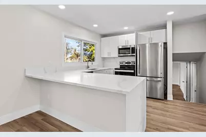 2450 SE Alden Street, Port Saint Lucie, FL 34984 - Photo 4