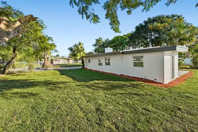 27100 SW 144th Avenue, Homestead, FL 33032 - Photo 4