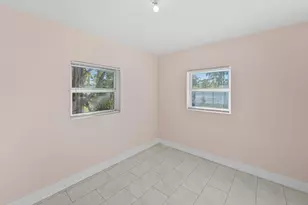 27100 SW 144th Ave, Homestead, FL 33032 - Photo 12