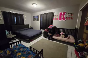 413 SW 73rd Ave, North Lauderdale, FL 33068 - Photo 16