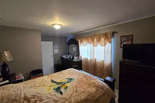 413 SW 73rd Ave, North Lauderdale, FL 33068 - Photo 28